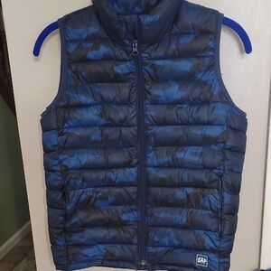 GAP Kids Navy and Blue Camouflage Vest